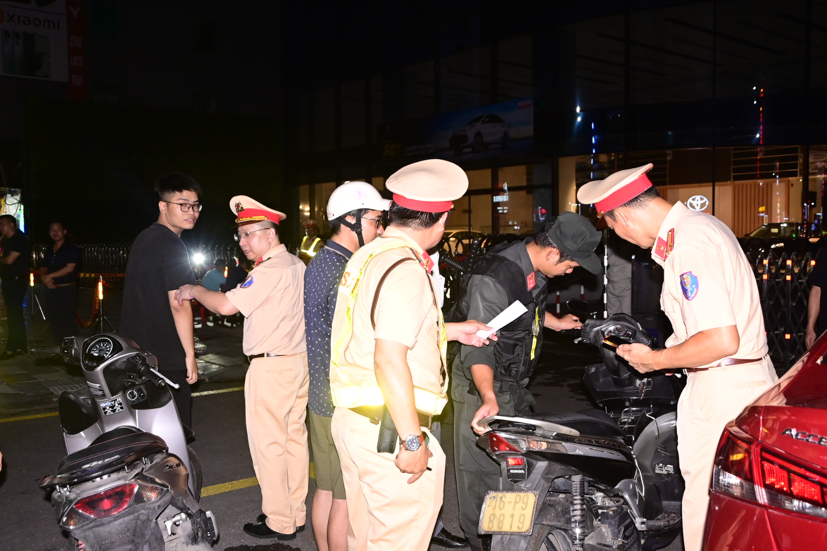 Phát hiện, xử lý 60 trường hợp  vi phạm về nồng độ cồn